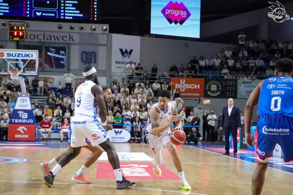 Galeria zdjęć z 23 kolejki OBL Anwil Włocławek-Arriva Lotto Twarde Pierniki Toruń — zdjęcie 137