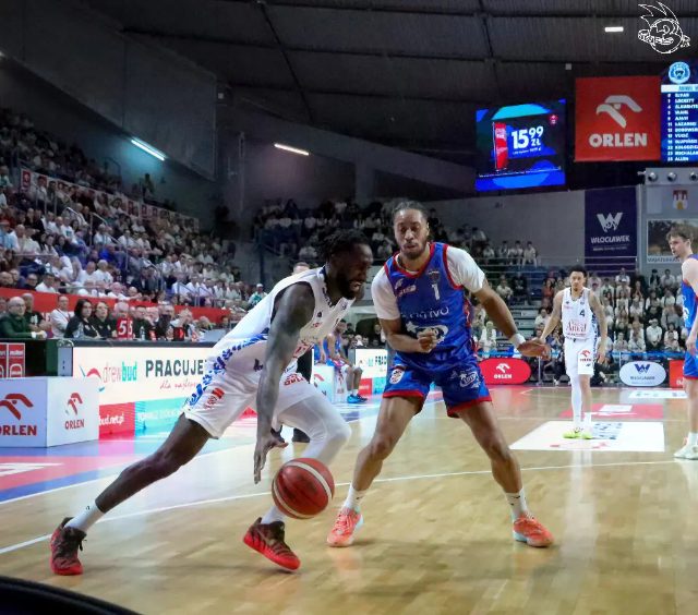 Galeria zdjęć z 23 kolejki OBL Anwil Włocławek-Arriva Lotto Twarde Pierniki Toruń — zdjęcie 40
