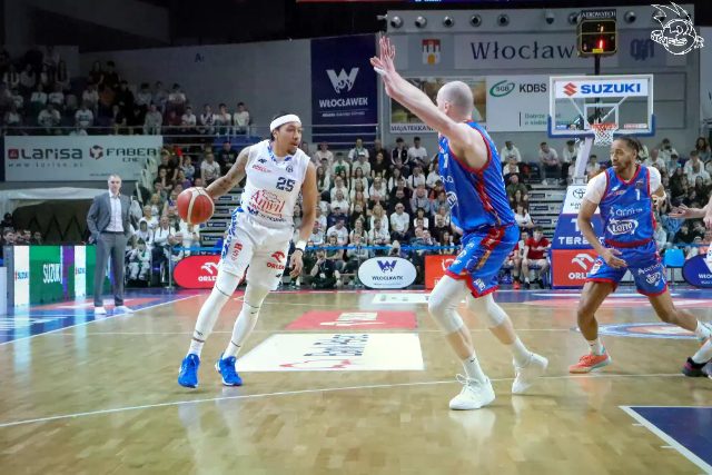Galeria zdjęć z 23 kolejki OBL Anwil Włocławek-Arriva Lotto Twarde Pierniki Toruń — zdjęcie 29