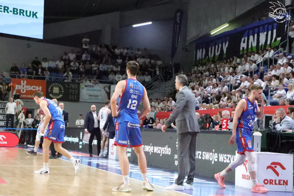 Galeria zdjęć z 23 kolejki OBL Anwil Włocławek-Arriva Lotto Twarde Pierniki Toruń — zdjęcie 112