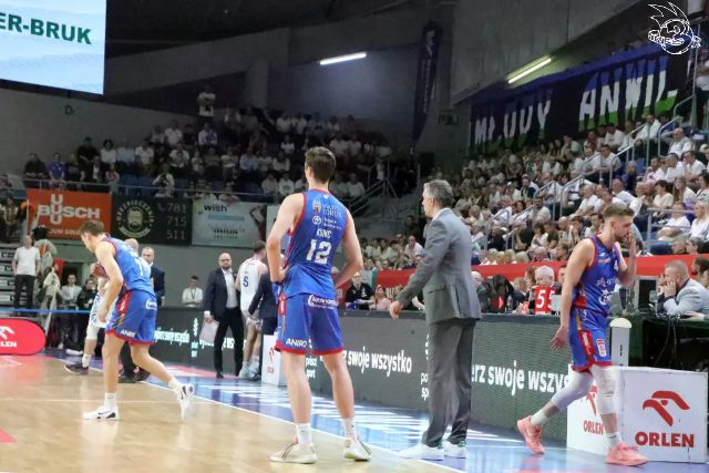 Galeria zdjęć z 23 kolejki OBL Anwil Włocławek-Arriva Lotto Twarde Pierniki Toruń — zdjęcie 112