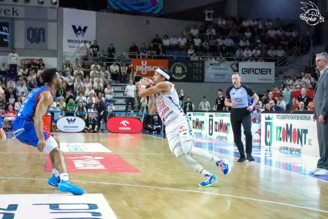 Galeria zdjęć z 23 kolejki OBL Anwil Włocławek-Arriva Lotto Twarde Pierniki Toruń — zdjęcie 139