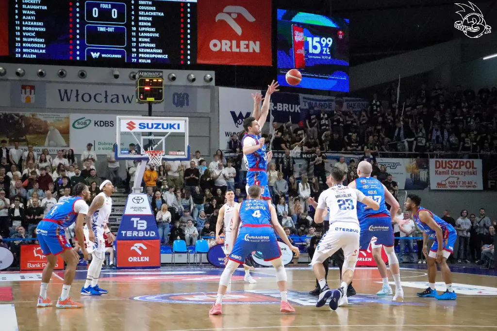 Galeria zdjęć z 23 kolejki OBL Anwil Włocławek-Arriva Lotto Twarde Pierniki Toruń — zdjęcie 23