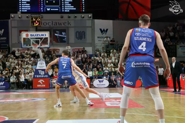 Galeria zdjęć z 23 kolejki OBL Anwil Włocławek-Arriva Lotto Twarde Pierniki Toruń — zdjęcie 152