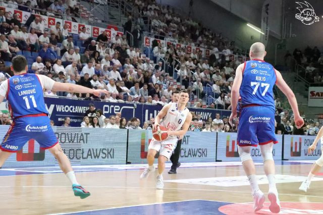 Galeria zdjęć z 23 kolejki OBL Anwil Włocławek-Arriva Lotto Twarde Pierniki Toruń — zdjęcie 83