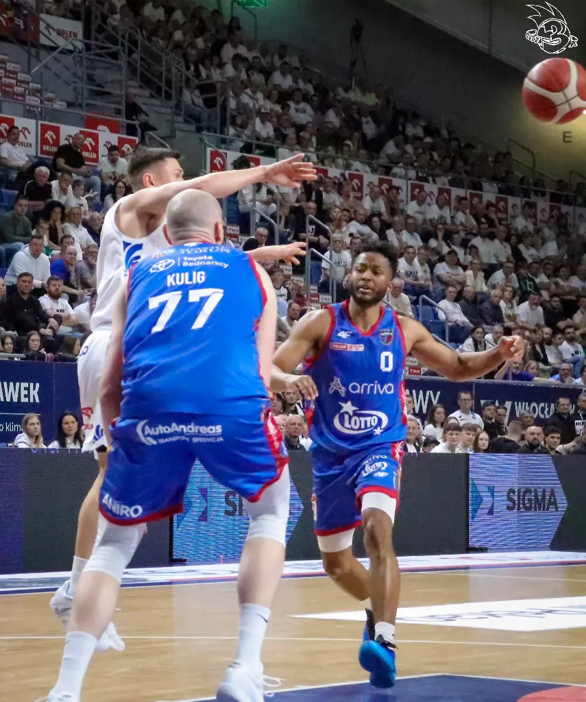 Galeria zdjęć z 23 kolejki OBL Anwil Włocławek-Arriva Lotto Twarde Pierniki Toruń — zdjęcie 91
