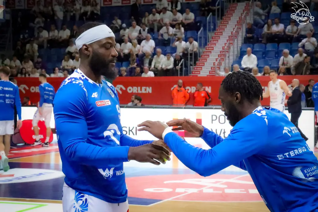 Galeria zdjęć z 23 kolejki OBL Anwil Włocławek-Arriva Lotto Twarde Pierniki Toruń — zdjęcie 8