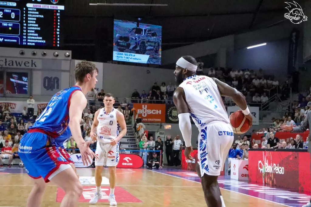 Galeria zdjęć z 23 kolejki OBL Anwil Włocławek-Arriva Lotto Twarde Pierniki Toruń — zdjęcie 150