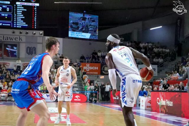Galeria zdjęć z 23 kolejki OBL Anwil Włocławek-Arriva Lotto Twarde Pierniki Toruń — zdjęcie 150