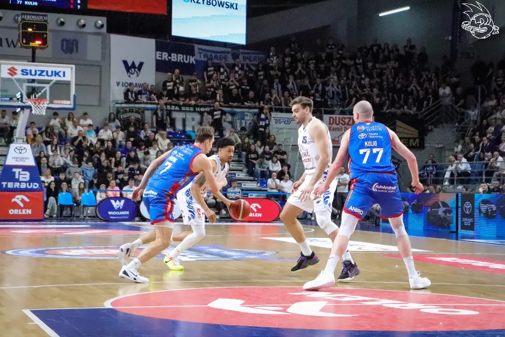 Galeria zdjęć z 23 kolejki OBL Anwil Włocławek-Arriva Lotto Twarde Pierniki Toruń — zdjęcie 60