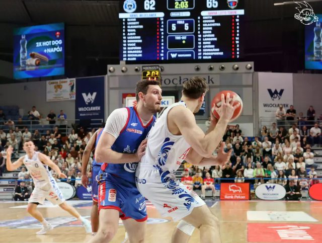 Galeria zdjęć z 23 kolejki OBL Anwil Włocławek-Arriva Lotto Twarde Pierniki Toruń — zdjęcie 123