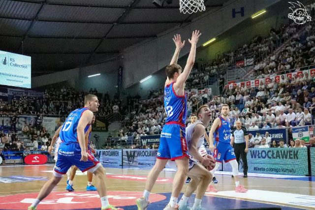 Galeria zdjęć z 23 kolejki OBL Anwil Włocławek-Arriva Lotto Twarde Pierniki Toruń — zdjęcie 53