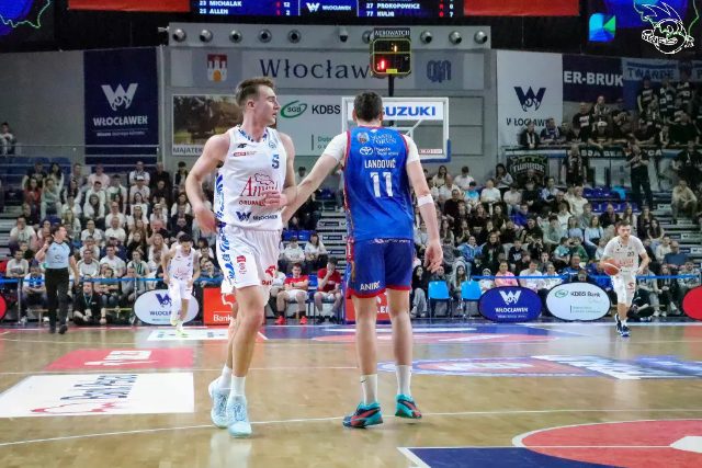 Galeria zdjęć z 23 kolejki OBL Anwil Włocławek-Arriva Lotto Twarde Pierniki Toruń — zdjęcie 63