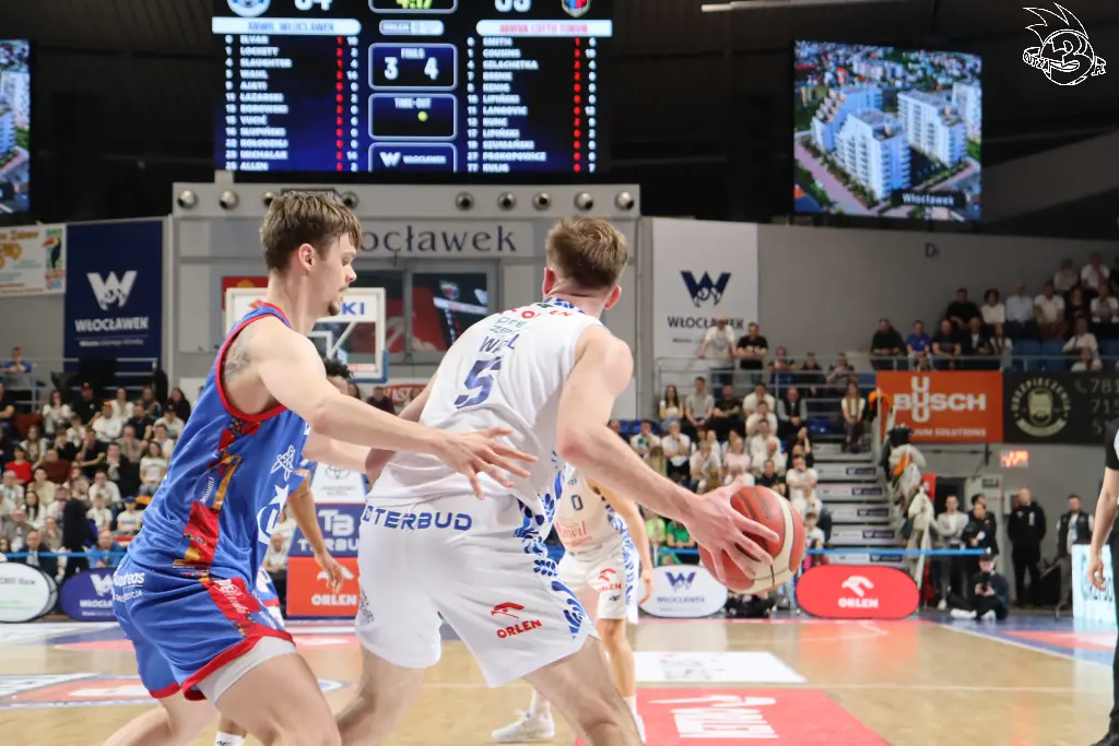 Galeria zdjęć z 23 kolejki OBL Anwil Włocławek-Arriva Lotto Twarde Pierniki Toruń — zdjęcie 108