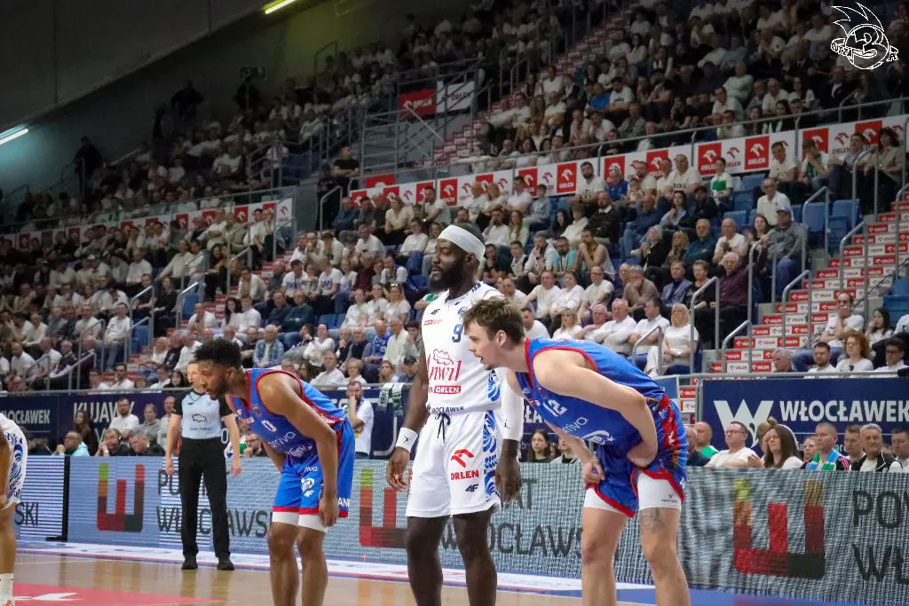Galeria zdjęć z 23 kolejki OBL Anwil Włocławek-Arriva Lotto Twarde Pierniki Toruń — zdjęcie 44