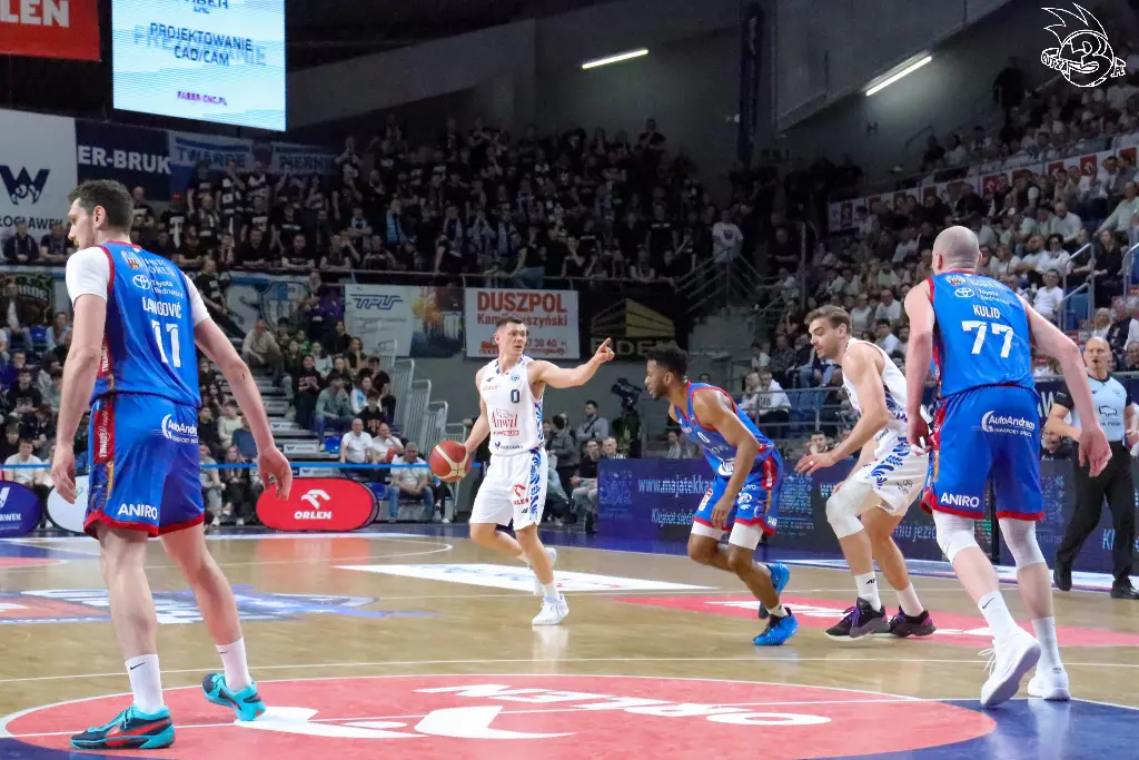 Galeria zdjęć z 23 kolejki OBL Anwil Włocławek-Arriva Lotto Twarde Pierniki Toruń — zdjęcie 34