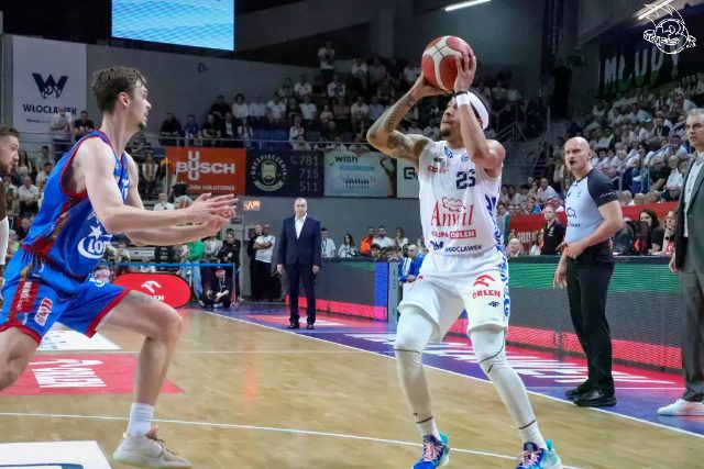 Galeria zdjęć z 23 kolejki OBL Anwil Włocławek-Arriva Lotto Twarde Pierniki Toruń — zdjęcie 149