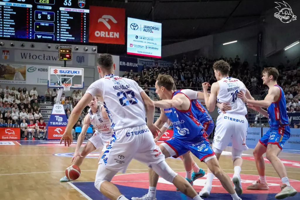 Galeria zdjęć z 23 kolejki OBL Anwil Włocławek-Arriva Lotto Twarde Pierniki Toruń — zdjęcie 50