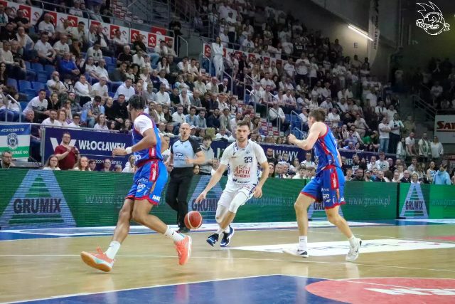 Galeria zdjęć z 23 kolejki OBL Anwil Włocławek-Arriva Lotto Twarde Pierniki Toruń — zdjęcie 133