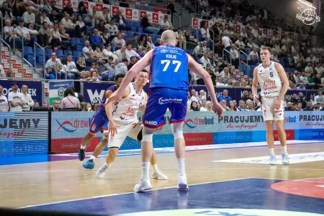 Galeria zdjęć z 23 kolejki OBL Anwil Włocławek-Arriva Lotto Twarde Pierniki Toruń — zdjęcie 169