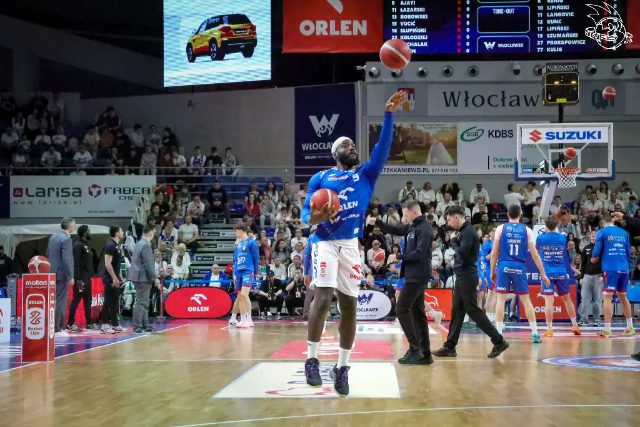 Galeria zdjęć z 23 kolejki OBL Anwil Włocławek-Arriva Lotto Twarde Pierniki Toruń — zdjęcie 19