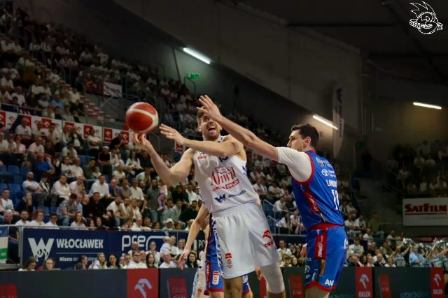 Galeria zdjęć z 23 kolejki OBL Anwil Włocławek-Arriva Lotto Twarde Pierniki Toruń — zdjęcie 124