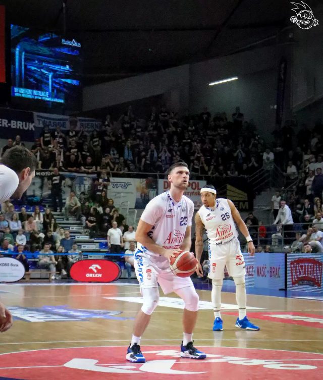 Galeria zdjęć z 23 kolejki OBL Anwil Włocławek-Arriva Lotto Twarde Pierniki Toruń — zdjęcie 28
