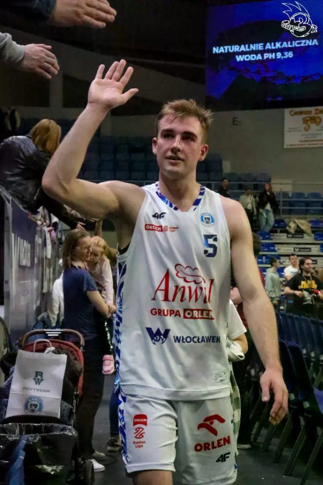 Galeria zdjęć z 23 kolejki OBL Anwil Włocławek-Arriva Lotto Twarde Pierniki Toruń — zdjęcie 180