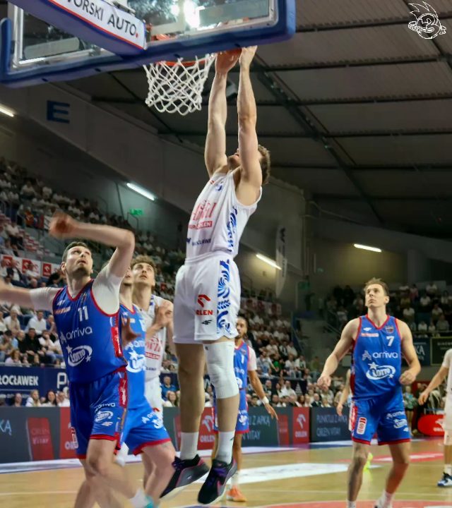 Galeria zdjęć z 23 kolejki OBL Anwil Włocławek-Arriva Lotto Twarde Pierniki Toruń — zdjęcie 121