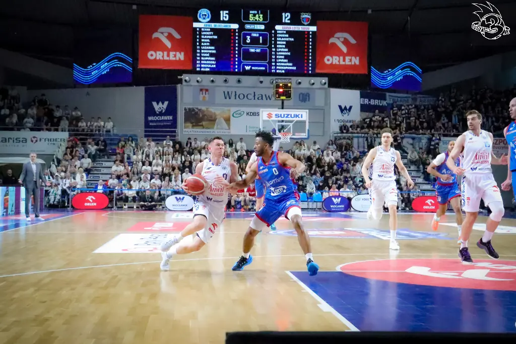 Galeria zdjęć z 23 kolejki OBL Anwil Włocławek-Arriva Lotto Twarde Pierniki Toruń — zdjęcie 35