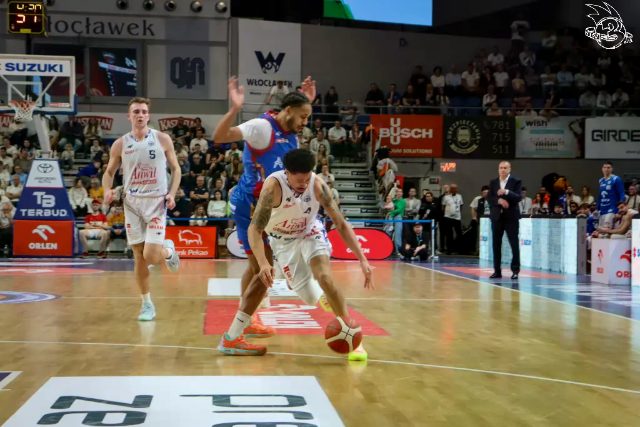Galeria zdjęć z 23 kolejki OBL Anwil Włocławek-Arriva Lotto Twarde Pierniki Toruń — zdjęcie 156