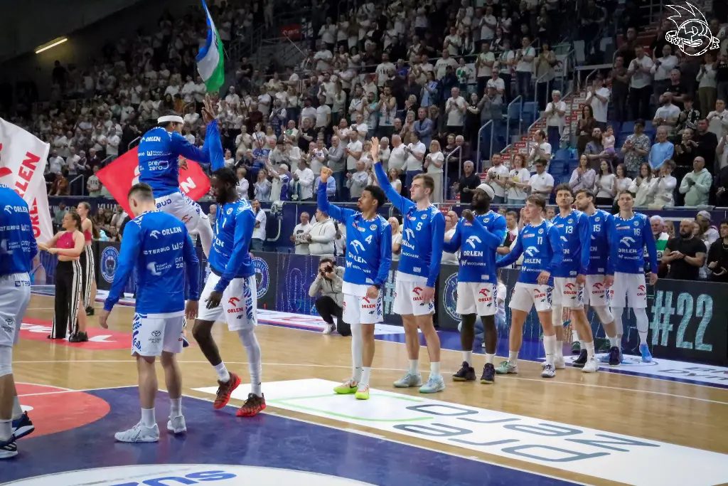 Galeria zdjęć z 23 kolejki OBL Anwil Włocławek-Arriva Lotto Twarde Pierniki Toruń — zdjęcie 18