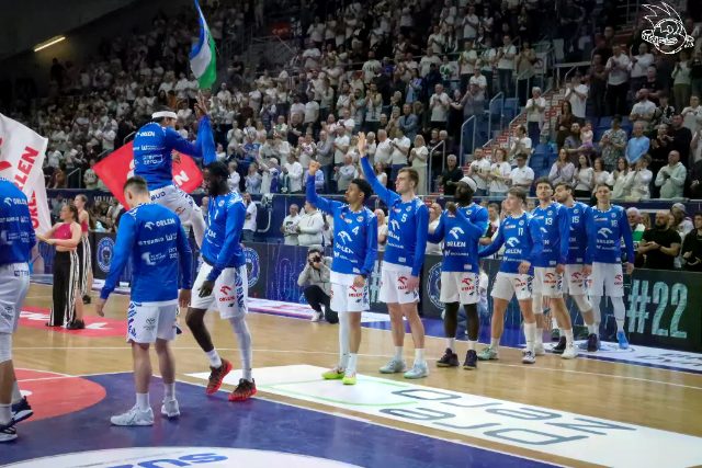 Galeria zdjęć z 23 kolejki OBL Anwil Włocławek-Arriva Lotto Twarde Pierniki Toruń — zdjęcie 18