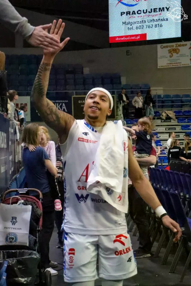 Galeria zdjęć z 23 kolejki OBL Anwil Włocławek-Arriva Lotto Twarde Pierniki Toruń — zdjęcie 181