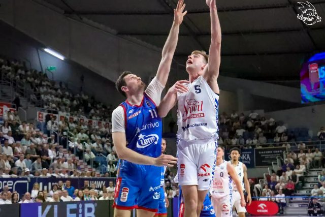 Galeria zdjęć z 23 kolejki OBL Anwil Włocławek-Arriva Lotto Twarde Pierniki Toruń — zdjęcie 105