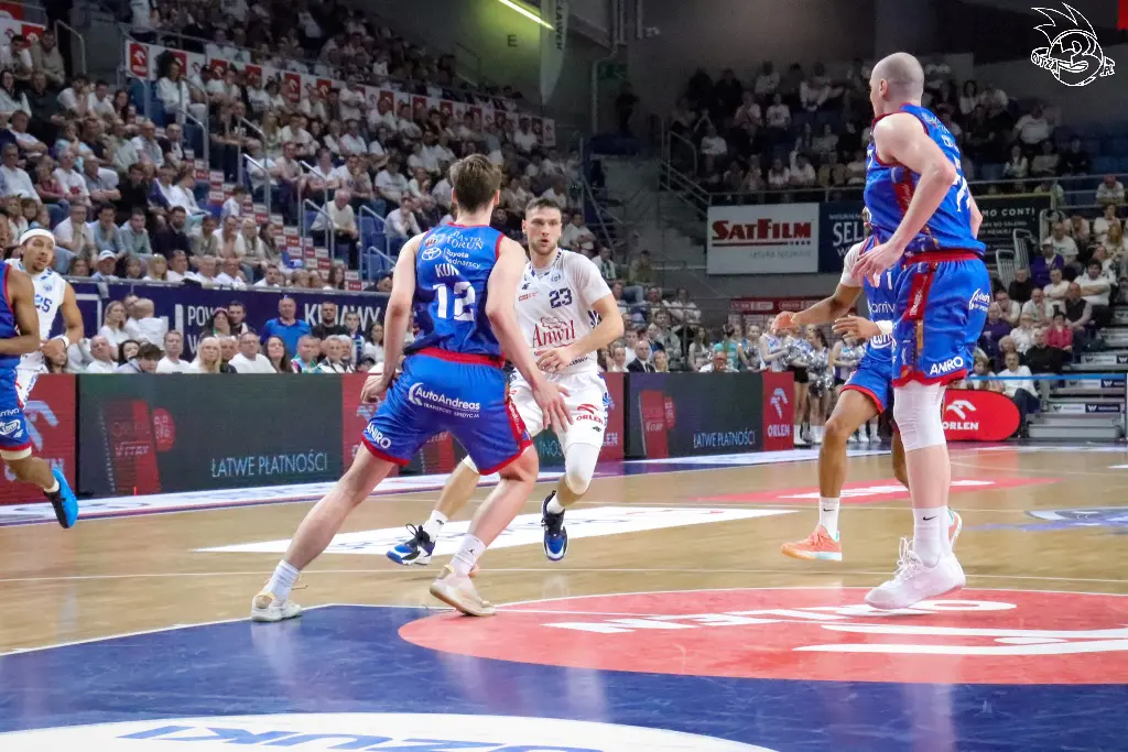 Galeria zdjęć z 23 kolejki OBL Anwil Włocławek-Arriva Lotto Twarde Pierniki Toruń — zdjęcie 160