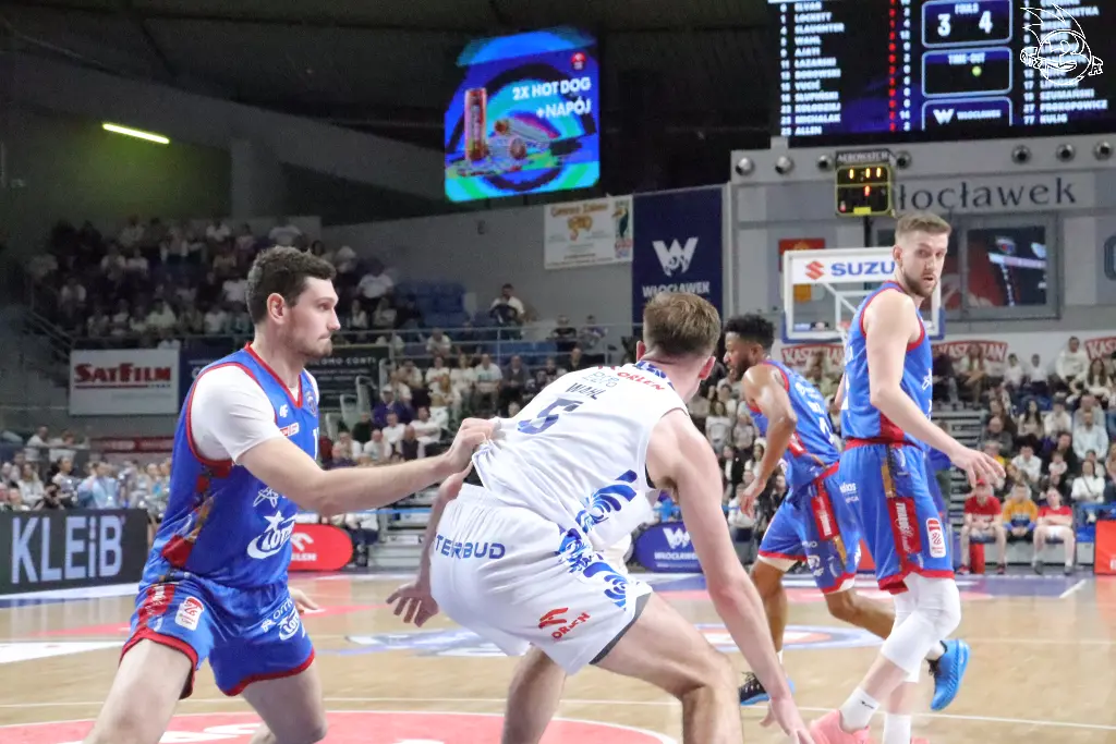 Galeria zdjęć z 23 kolejki OBL Anwil Włocławek-Arriva Lotto Twarde Pierniki Toruń — zdjęcie 103