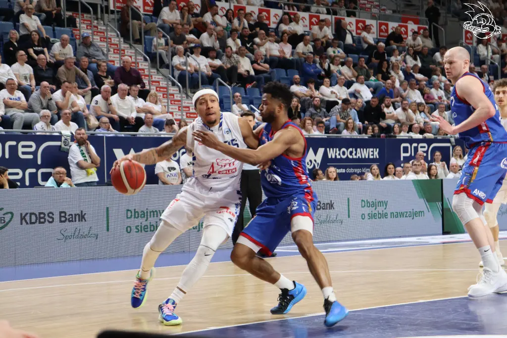 Galeria zdjęć z 23 kolejki OBL Anwil Włocławek-Arriva Lotto Twarde Pierniki Toruń — zdjęcie 159