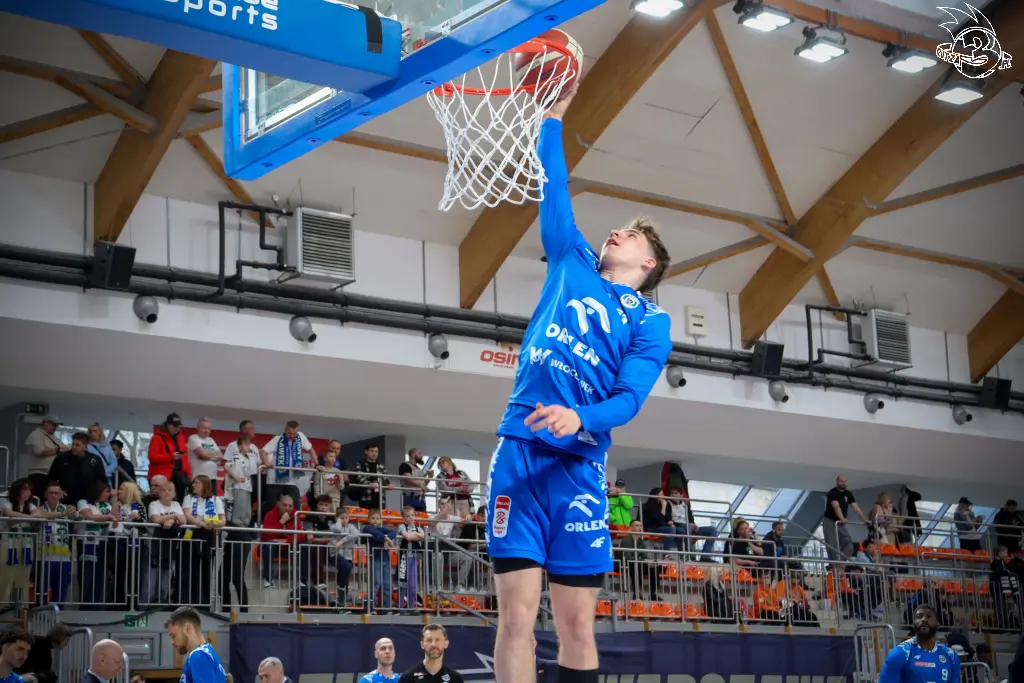 Galeria zdjęć 29 kolejki OBL Dziki Warszawa-Anwil Włocławek — zdjęcie 31