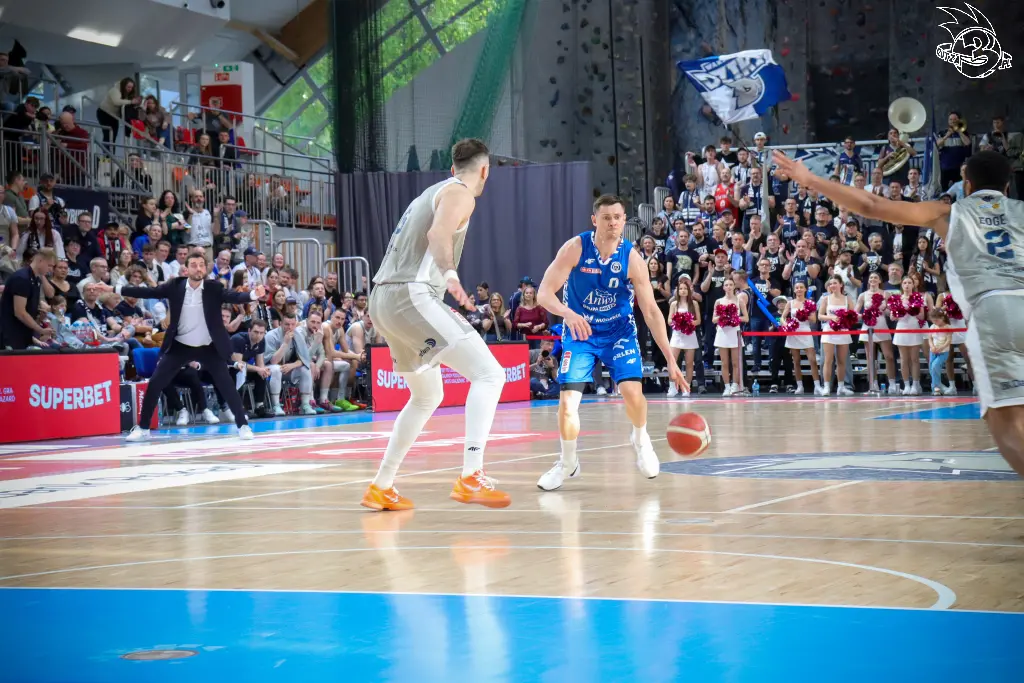 Galeria zdjęć 29 kolejki OBL Dziki Warszawa-Anwil Włocławek — zdjęcie 92