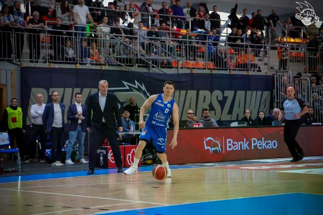 Galeria zdjęć 29 kolejki OBL Dziki Warszawa-Anwil Włocławek — zdjęcie 44