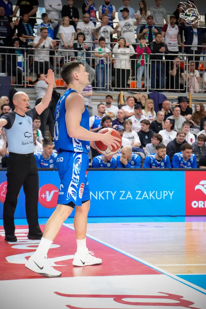 Galeria zdjęć 29 kolejki OBL Dziki Warszawa-Anwil Włocławek — zdjęcie 80