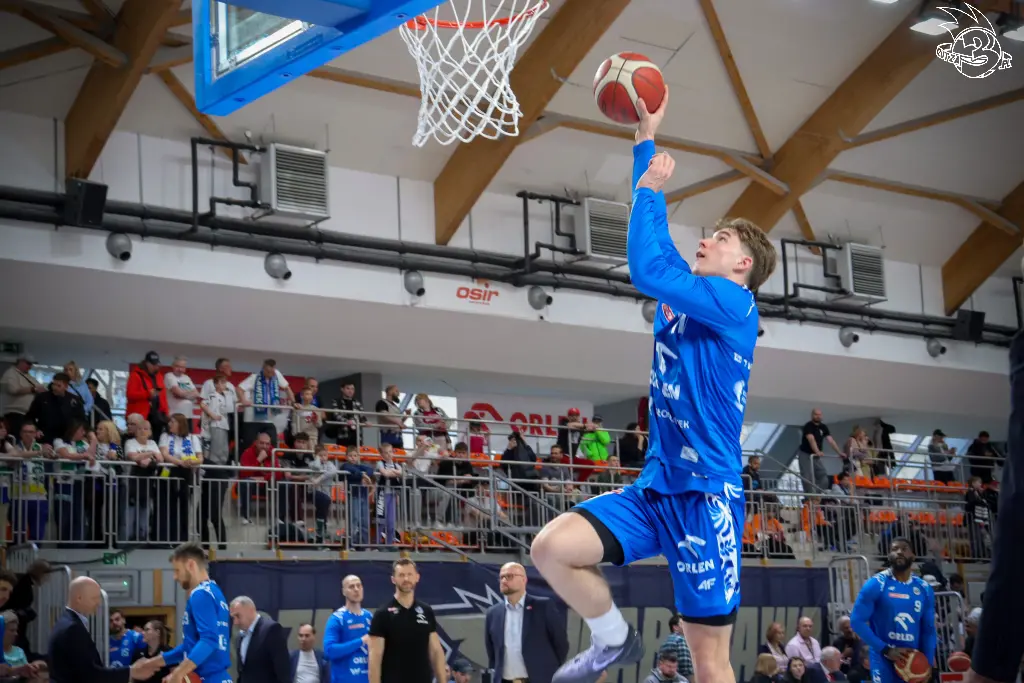 Galeria zdjęć 29 kolejki OBL Dziki Warszawa-Anwil Włocławek — zdjęcie 30