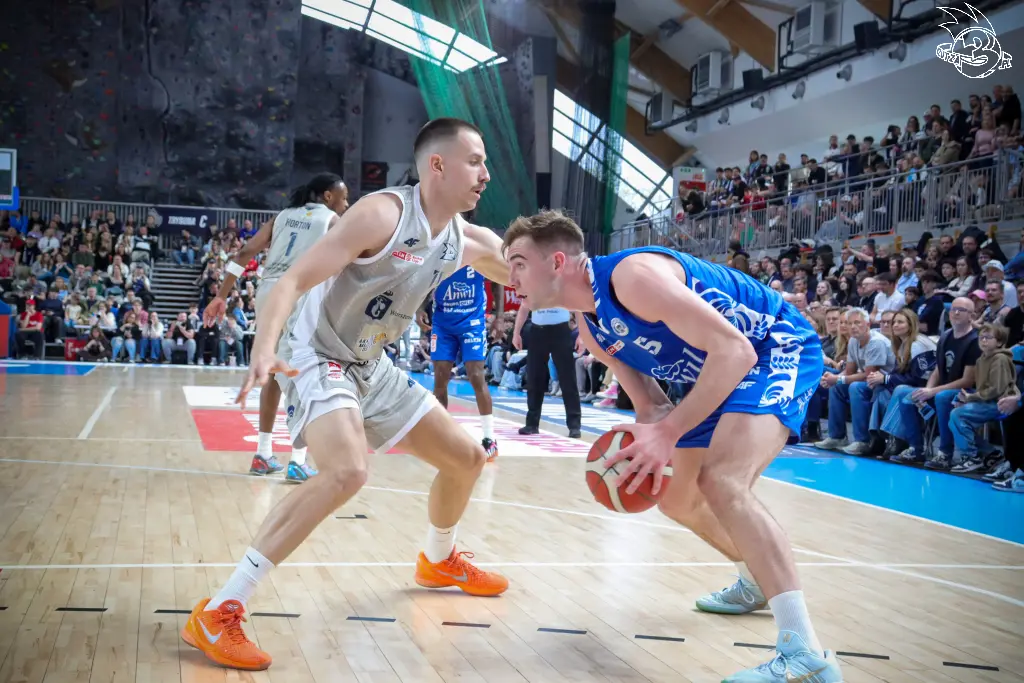 Galeria zdjęć 29 kolejki OBL Dziki Warszawa-Anwil Włocławek — zdjęcie 56