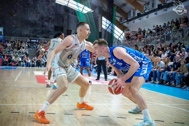 Galeria zdjęć 29 kolejki OBL Dziki Warszawa-Anwil Włocławek — zdjęcie 56