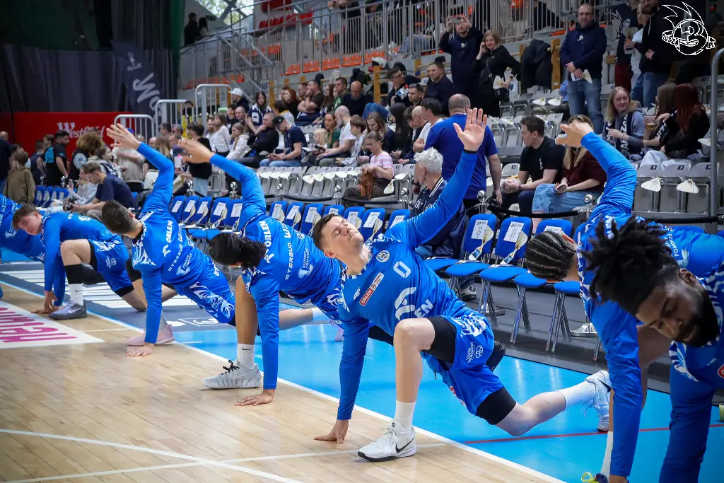 Galeria zdjęć 29 kolejki OBL Dziki Warszawa-Anwil Włocławek — zdjęcie 5