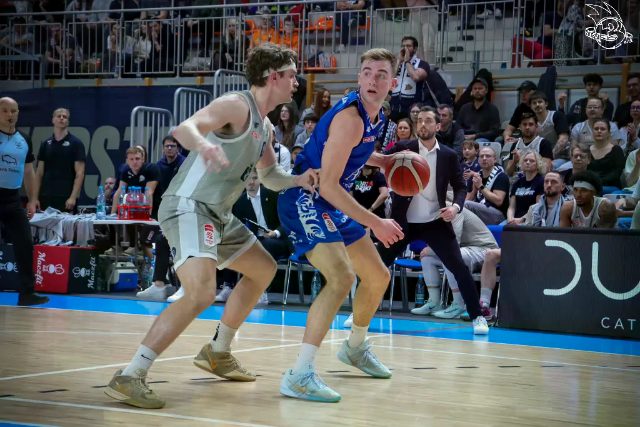 Galeria zdjęć 29 kolejki OBL Dziki Warszawa-Anwil Włocławek — zdjęcie 167