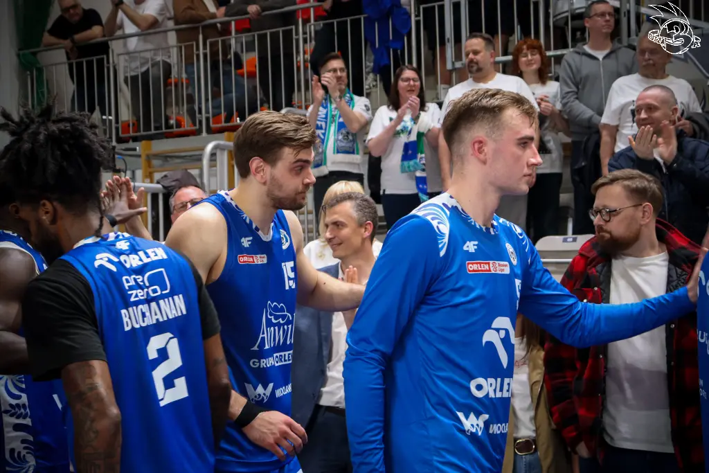 Galeria zdjęć 29 kolejki OBL Dziki Warszawa-Anwil Włocławek — zdjęcie 208