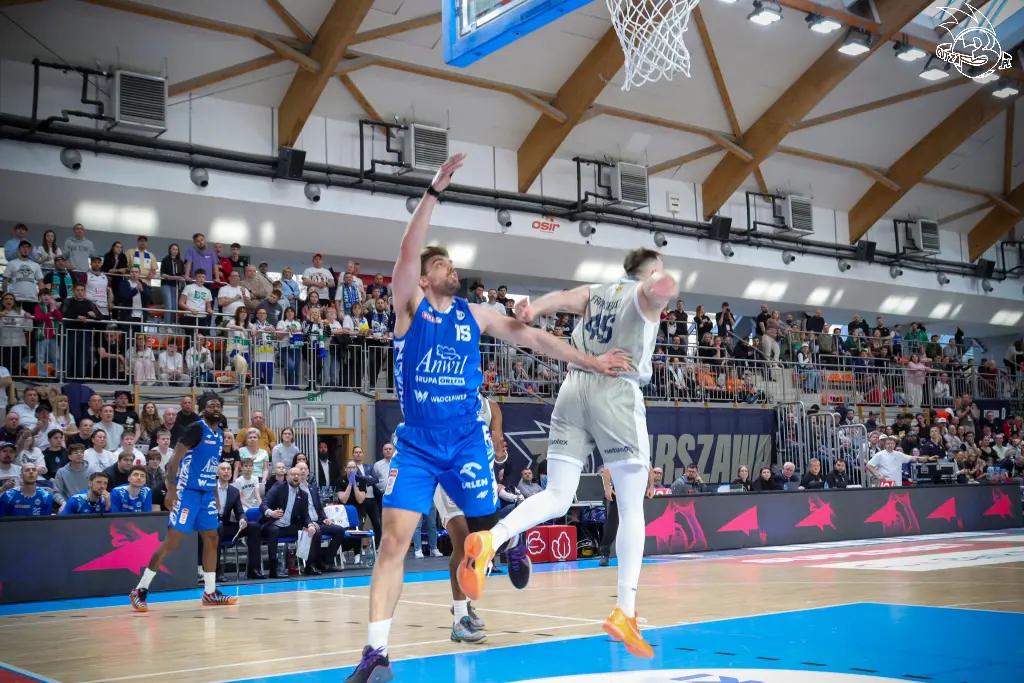 Galeria zdjęć 29 kolejki OBL Dziki Warszawa-Anwil Włocławek — zdjęcie 96