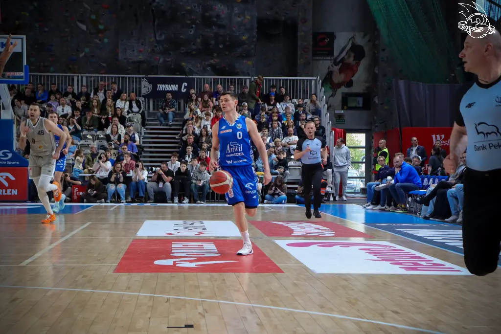 Galeria zdjęć 29 kolejki OBL Dziki Warszawa-Anwil Włocławek — zdjęcie 45
